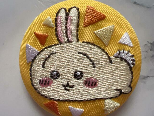 へちゃっと寝ているうさぎがかわいすぎ…！