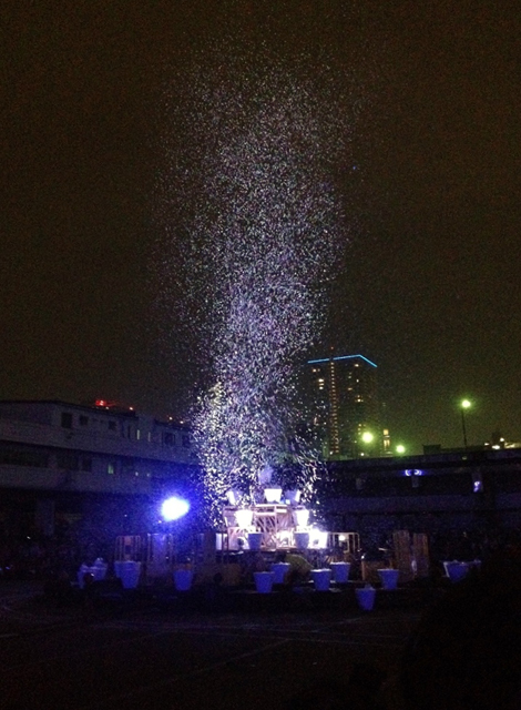 美しすぎるシャボン玉にうっとりの「Memorial Rebirth」