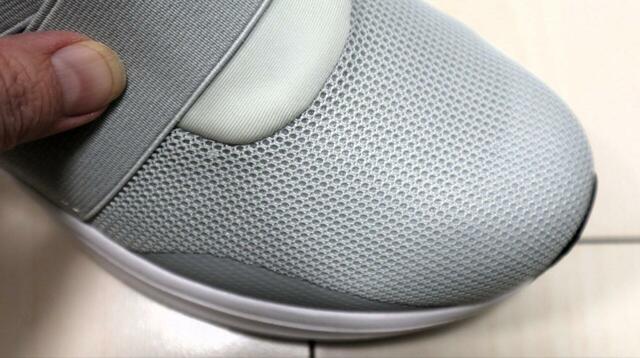 【コンバース コート ケイブスター SS XG】つま先までメッシュ素材で、気温が上がる時期でも蒸れにくいのが嬉しいポイント！