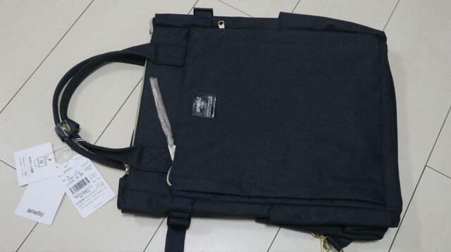 【anello（アネロ） 2WAYリュック POST】サイズは約高さ37×幅28×マチ16cm。重さは約710gです