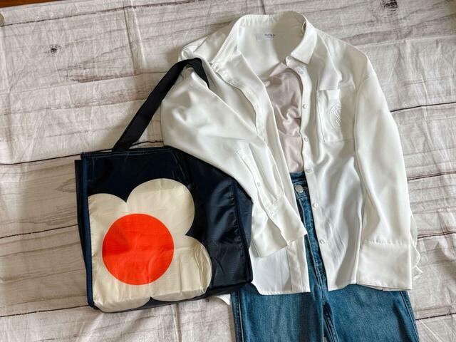 シンプルコーデのアクセントに♪