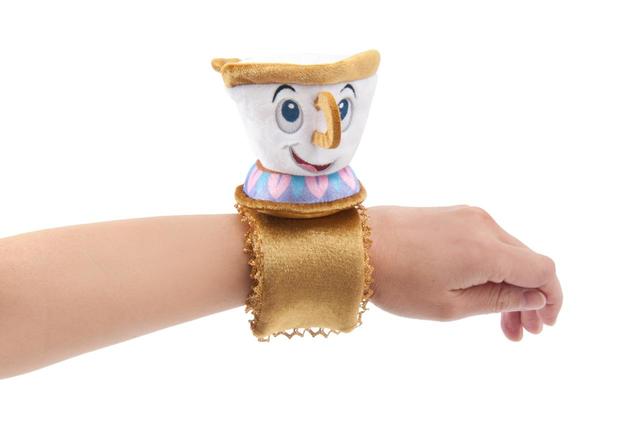 ぬいぐるみバンド 1500円|(マスコット部分)高さ約8cm|東京ディズニーリゾート・アプリ、ギャグファクトリー/ファイブ・アンド・ダイム