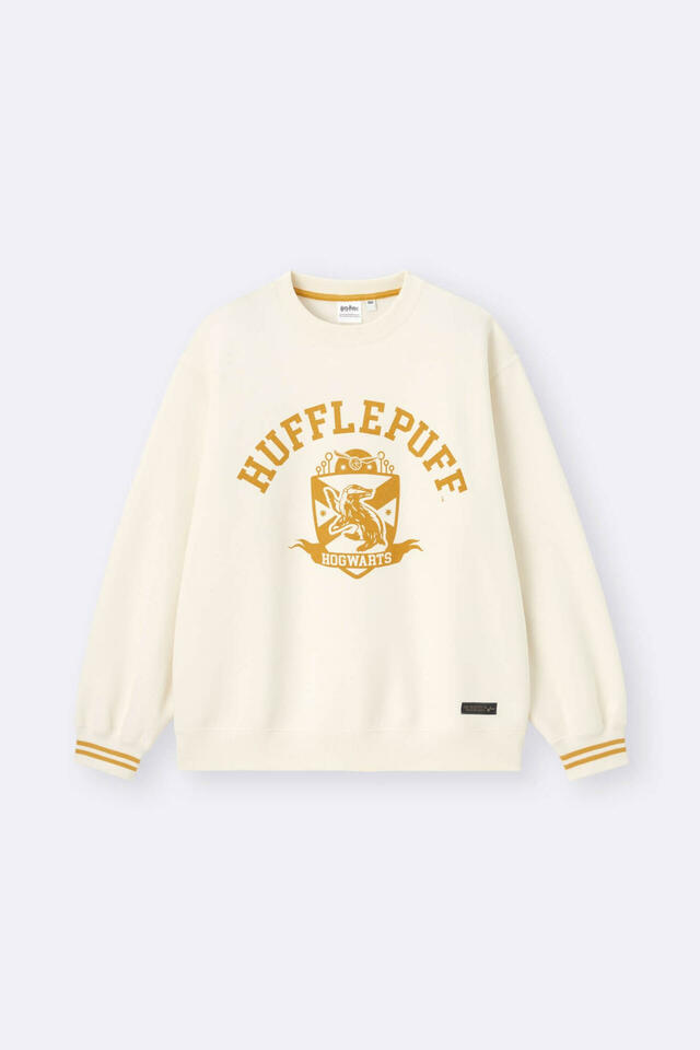 ヘビーウェイトスウェットプルオーバー ¥2,990｜GU「ハリー・ポッター」スペシャルコレクション