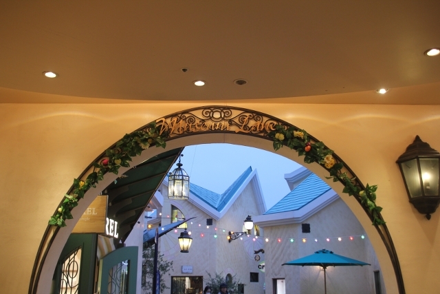 東京ディズニーリゾート「イクスピアリ・イースタータウン」