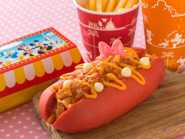 スペシャルセット 1,180円｜提供店舗：東京ディズニーランド「リフレッシュメントコーナー」｜東京ディズニーリゾート「ミニー・ベスティーズ・バッシュ！」スペシャルメニュー