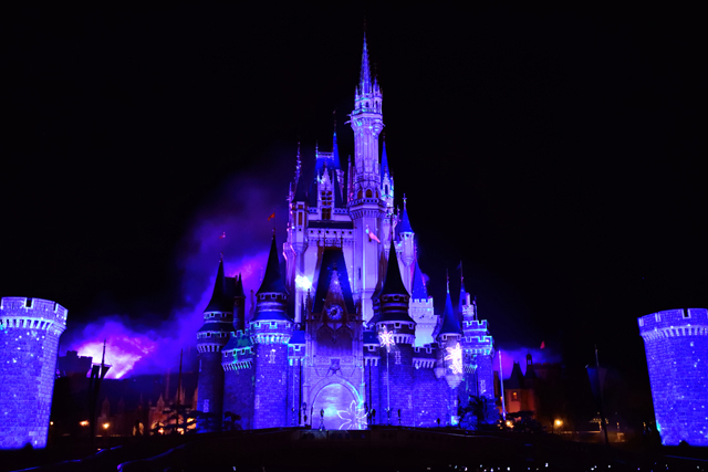 東京ディズニーランド「ワンス・アポン・ア・タイム～スペシャルウィンターエディション～」映画『アナと雪の女王』シーン全公開! ©Disney 25