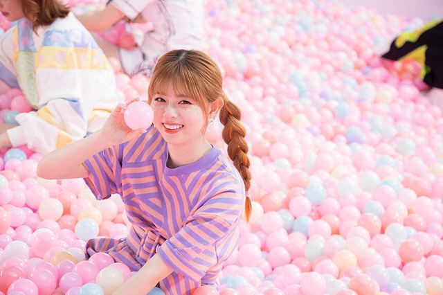 NiziU ロッテ「Fit’s」テレビCMメイキング写真