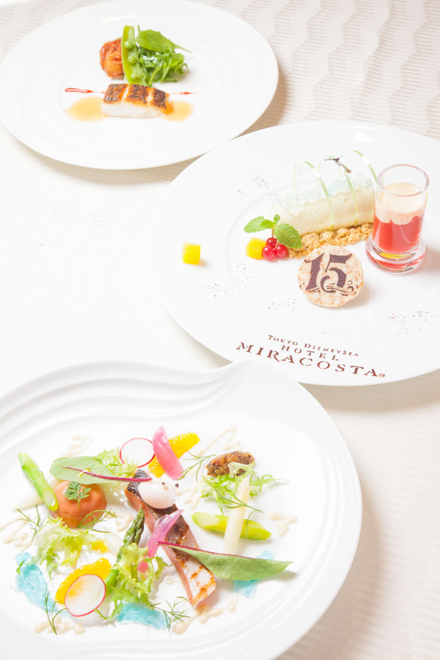 “東京ディズニーシー・ホテルミラコスタ 15th アニバーサリー” ランチコース