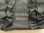 フロントには「SNIDEL HOME」の刺繍入り