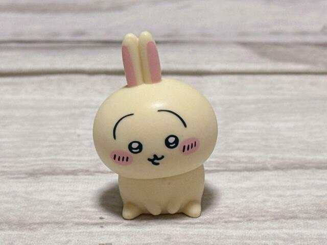 うさぎも2種類展開。こちらは口を閉じて微笑んでいる表情