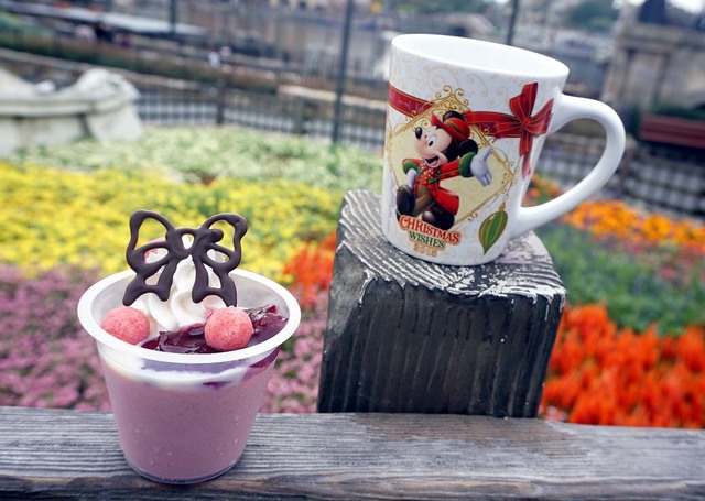 クランベリームース、スーベニアカップ付き