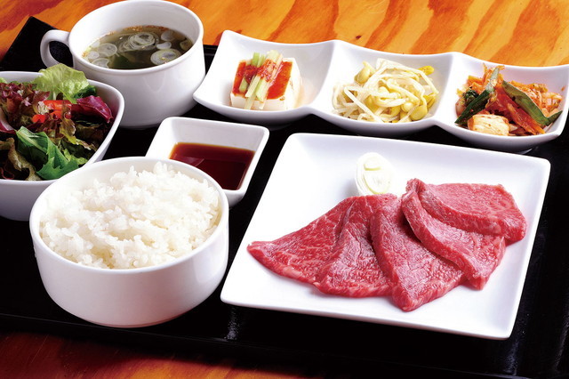 上野・御徒町「肉ランチ」／陽山道 上野広小路店　焼肉ランチ 980円