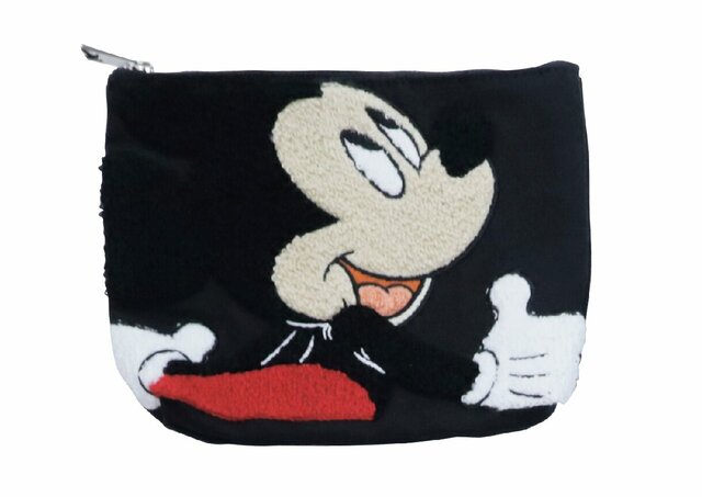 ワークマン Disneyサガラ刺繍ポーチ
