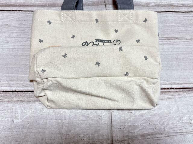 マチがしっかりあるので、収納力抜群！