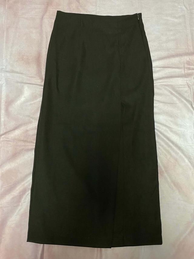 【GRL(グレイル)】スリットロングタイトスカート/税込2,099円