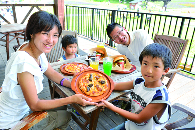 たんばらラベンダーパーク　たんばらピザ
