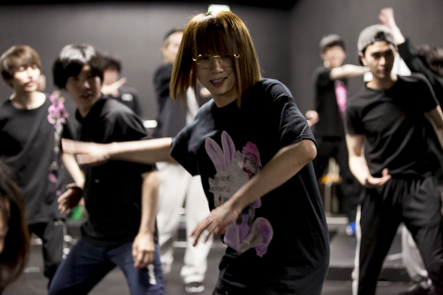 アリスインデッドリースクール 少年・稽古風景（撮影・フクシアヤミ）