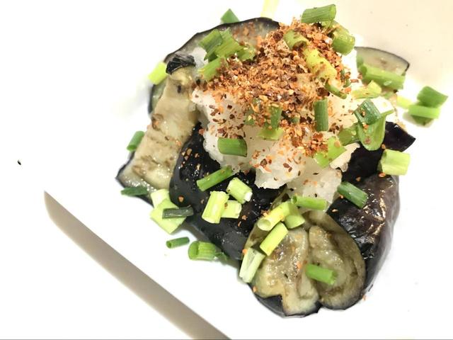 【業務スーパー】揚げなす乱切り／レンチンしてネギと大根おろしを添えるだけ！