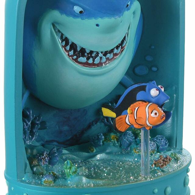 ニモ＆ドリー、ブルース オーナメント レガシー Ornament 2023 2,640円