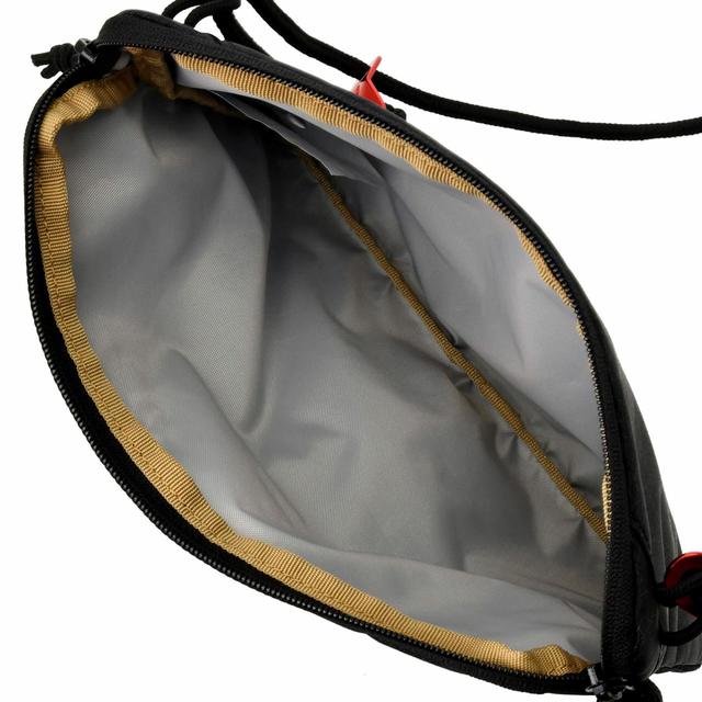 【Coleman(R)】ミッキー&プルート サコッシュ 刺しゅう WALKER 4,620円