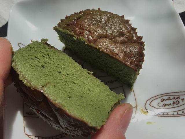 【ローソン バスク風チーズケーキ】食べ応え満点