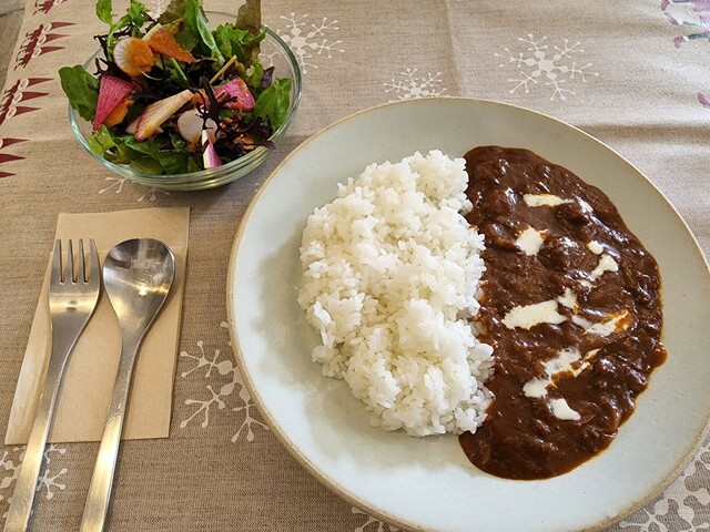 【まちのコイン】「Cafe Luonto」のハヤシライス 1320円（税込）