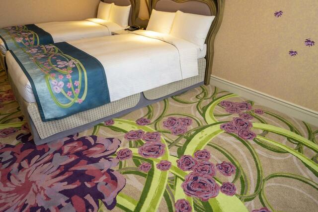 東京ディズニーシー・ファンタジースプリングスホテル　ファンタジーシャトーの客室/トランドルベッドは下部分に収納