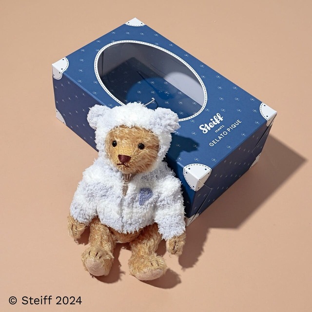 【gelato pique×シュタイフ】GELATO PIQUE CHRISTMAS GIFT MARKET 2024限定アイテム「【Steiff】Teddy bear James×gelato pique」¥69,300