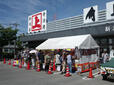 土用の丑の日には、店舗前でうなぎ長蒲焼きの焼きたてを販売(一部店舗限定)