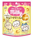「アニメちいかわふにゃふにゃミルキー（シュークリーム味）」パッケージ【不二家×ちいかわコラボ】