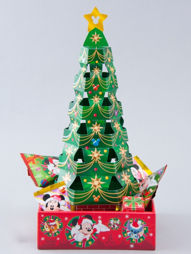 菓子詰め合わせツリーBOX ¥1,400｜東京ディズニーリゾートのクリスマス（2016年）TDL/TDS共通スペシャルグッズ
