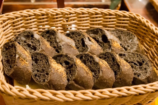 “ディズニー・ハロウィーン” ディナーブッフェ｜東京ディズニーランドホテル「シャーウッドガーデン・レストラン」