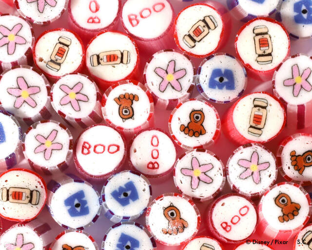 モンスターズ・インク / キャンディセット 2,500円（オリジナルステッカー1枚付き）