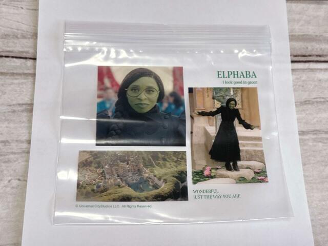 もちろんエルファバデザインも!ブラック×グリーンでかっこいい印象