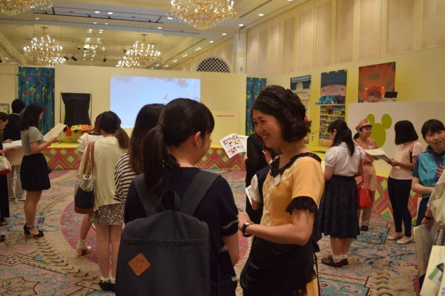 現役キャストが気軽に話しかけてくれる