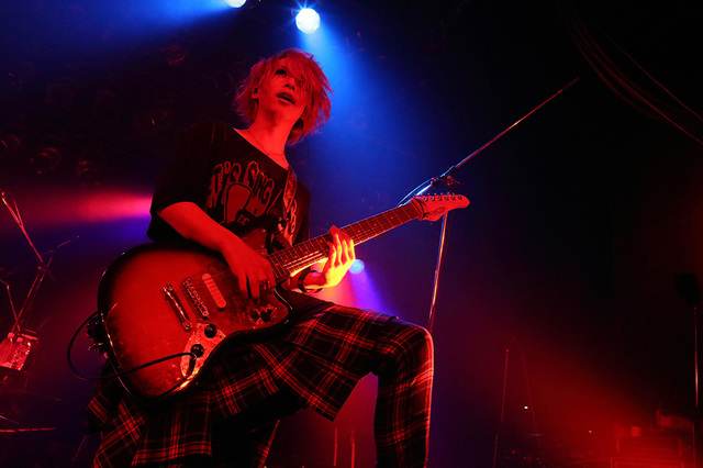 DEZERT・Miyako（G）