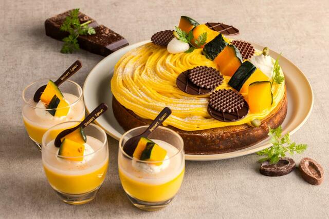 「パンプキンのスイーツ」＜期間：2025年10月1日〜11月27日＞【“栗・芋・かぼちゃ×濃厚ショコラ”の魅惑のスイーツの饗宴♪ナイトスイーツブッフェ「Sweets Parade」で秋の夜長を大満喫！】