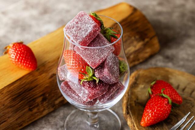 「パート・ド・フリュイ」＜期間：2026年2月25日～＞【フレッシュ苺＆苺スイーツ、本格イタリアンが食べ放題！「XEX」4店舗で贅沢ランチブッフェ順次スタート！】