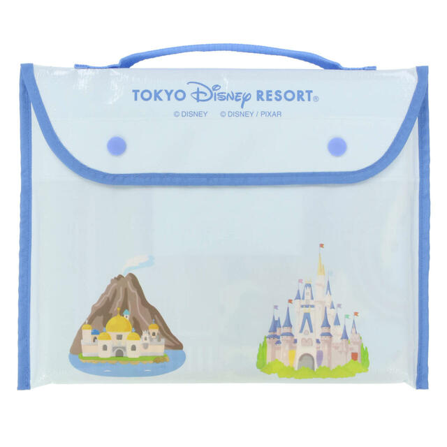 レジャーシート 1,700円|東京ディズニーリゾート「Go-Go-Go! with Disney Vehicles」グッズ|販売店舗:東京ディズニーランド「グランドエンポーリアム」、東京ディズニーシー「キス・デ・ガール・ファッション」|発売日:2024年7月11日(木)