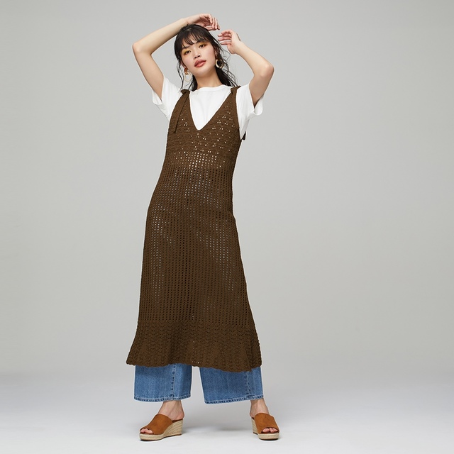 透かし編みニットキャミソールワンピース