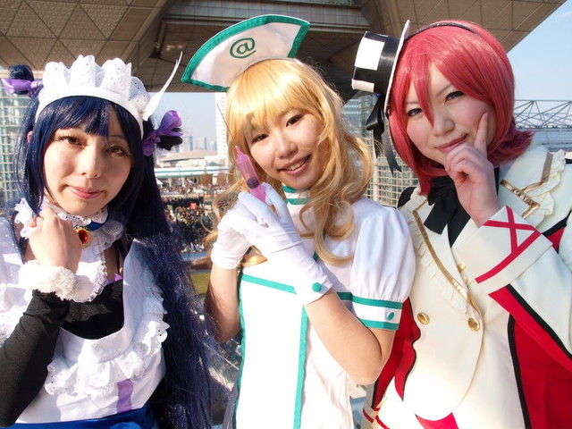 (左から)如月:園田海未(ラブライブ!) 、みるる:星井美希(THE IDOLM@STER)、けいな:西木野真姫(ラブライブ!)