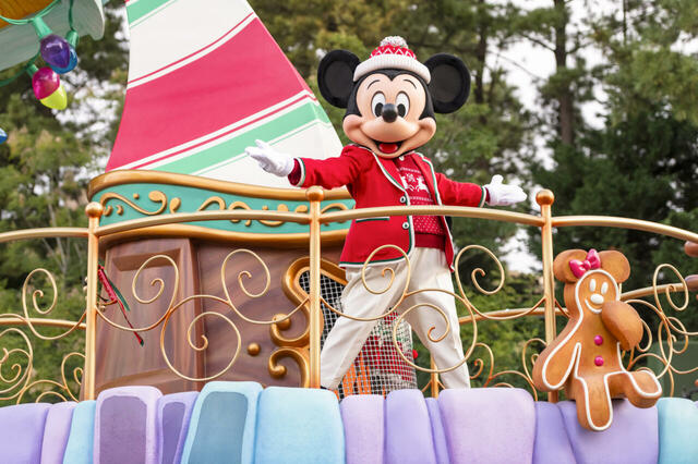 2024年11月14日 「ディズニー・クリスマス」プレスプレビュー/東京ディズニーランド/ディズニー・クリスマス・ストーリーズ“フォンド・フェアウェル”の模様