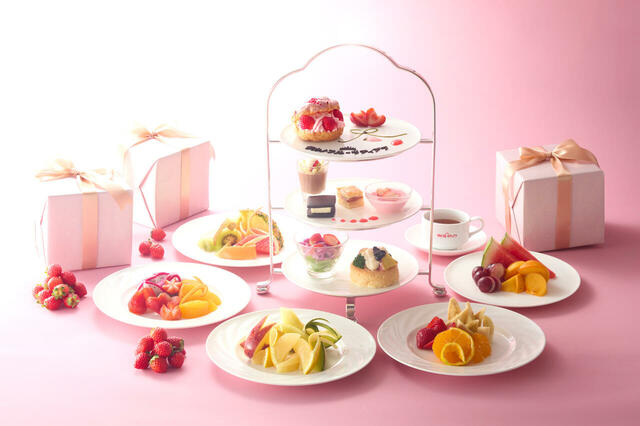 「タカノフルーツティアラ~いちごの贈り物~」<期間:2026年1月16日~2026年2月28日>【カットフルーツ食べ放題とアフタヌーンティーセットが楽しめる♪冬のタカノフルーツティアラ「Winter Fantasy」開催!】