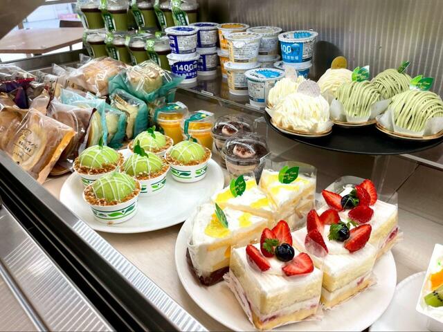 【シャトレーゼ船橋三咲店 スイーツバイキング】店舗限定のマイスターケーキが並ぶことも