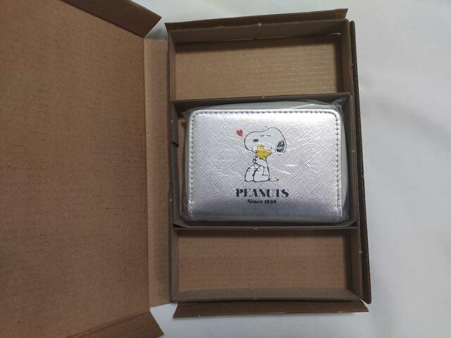 丁寧に梱包されている