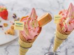 スペシャルソフトクリーム(ストロベリーホワイトチョコ&ピスタチオソース) 600円|販売店舗:アイスクリームコーン