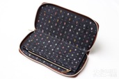 『Disney ツイステッドワンダーランド COLLECTION BOOK LONG WALLET』2,970円（税込）