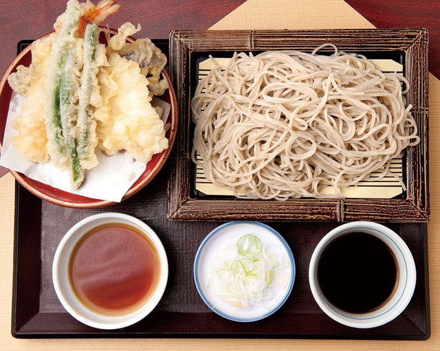 いわもとQ 新宿歌舞伎町店　天ぷらセット 580円