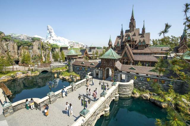 東京ディズニーシー「ファンタジースプリングス」内「フローズンキングダム」