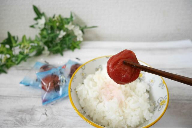 【カルディ 国産 紀州南高梅アソート 三種の味】かつおのうま味が強い